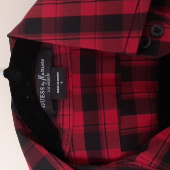 Guess by Marciano Red Plaid Button Down - Picture 3 of 5
